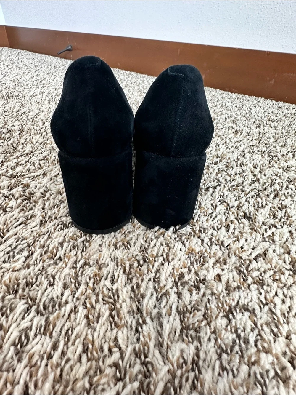 Jeffrey Campbell Black Suede Pumps Gold Buckle Accent Classy Size 5